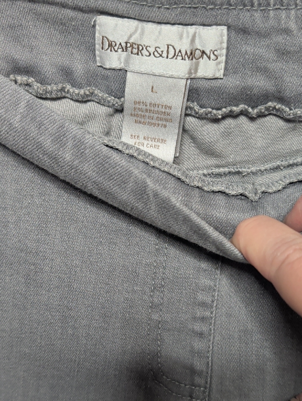 #44 Draper's & Damon's jeggings